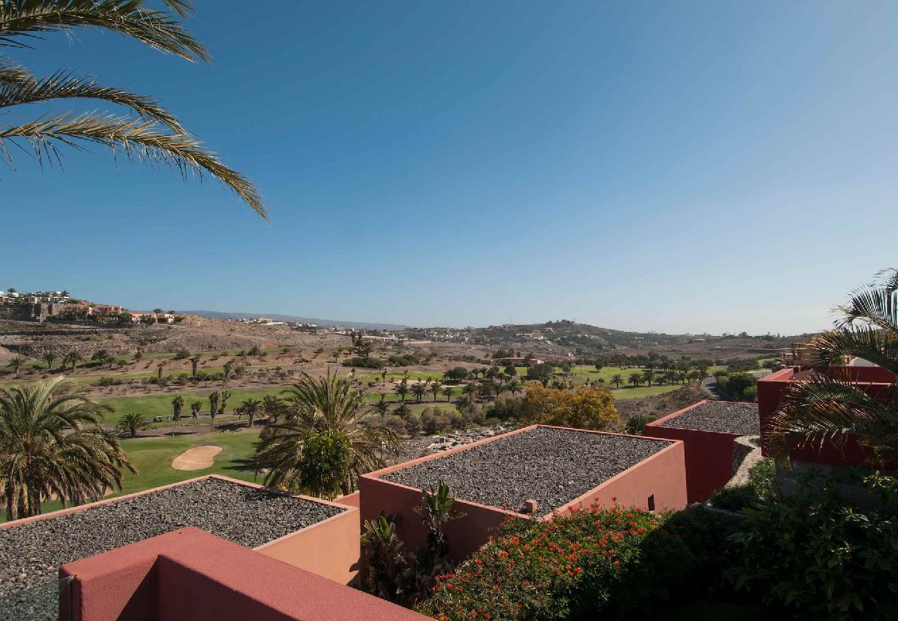 Villa in Maspalomas - Villa with private pool Salobre Villas XII