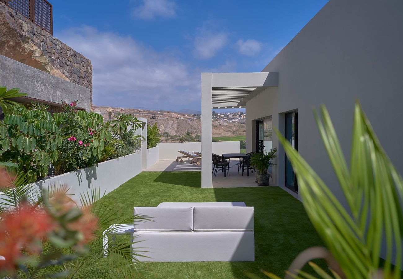 Villa in San Bartolomé de Tirajana - Deluxe villa Salobre Oasis Suites IV