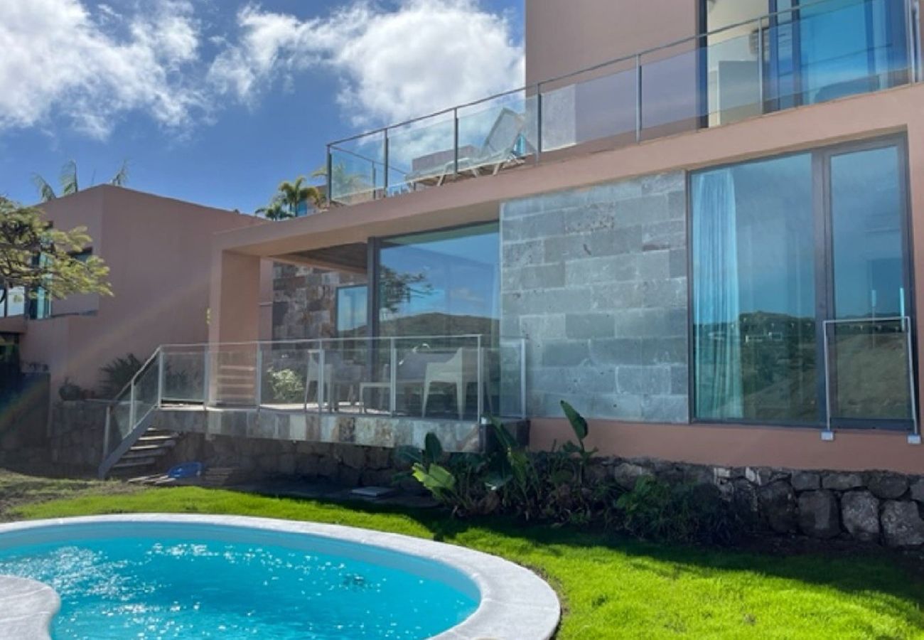 Villa in Maspalomas - Villa with private pool Salobre Villas Lagos XI