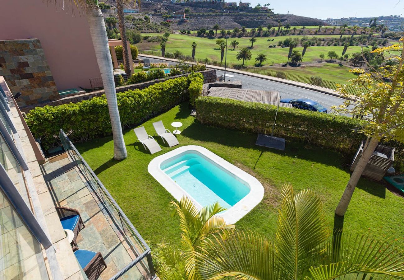 Villa in Maspalomas - Villa with private pool Salobre Villas Lagos II